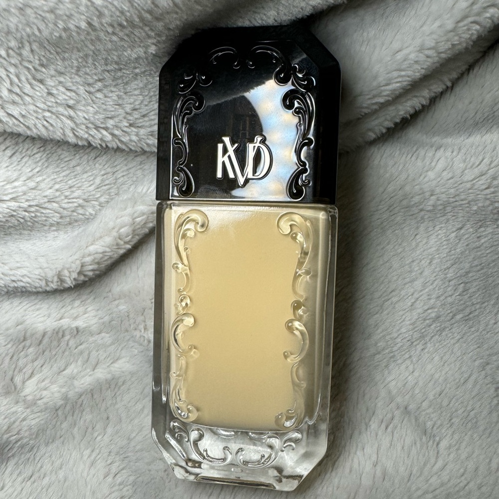 KVD Good Apple foundation